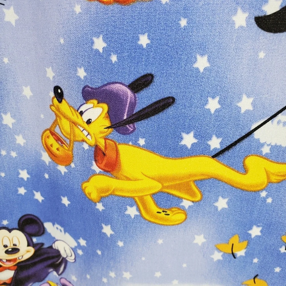 Disney Halloween Scrub Medical Top VNeck Pockets Blue Size  Small - Picture 12 of 14